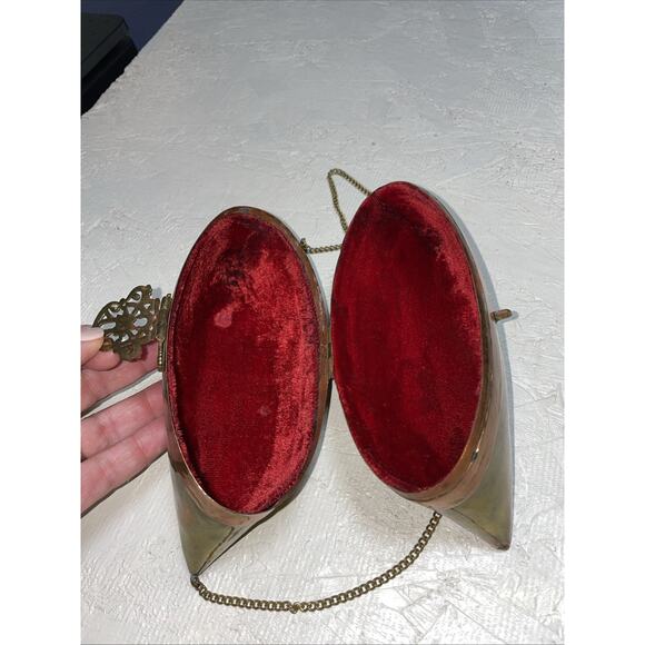 1930s Brass Pillow‎ Purse – Velvet Trim Vintage Art Deco Evening Bag - Picture 3 of 6